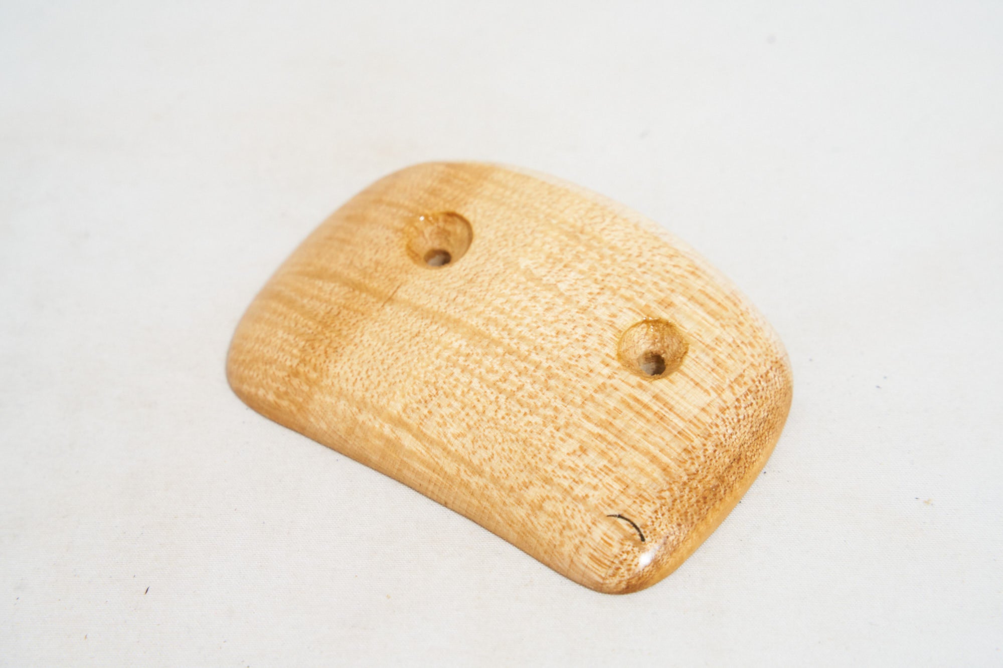 Curly Sycamore 03