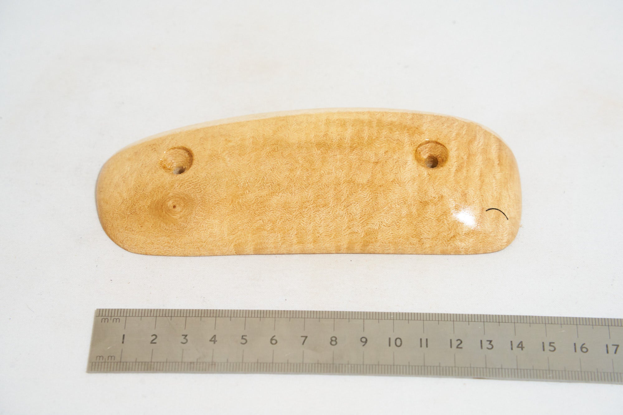 Curly Sycamore 09