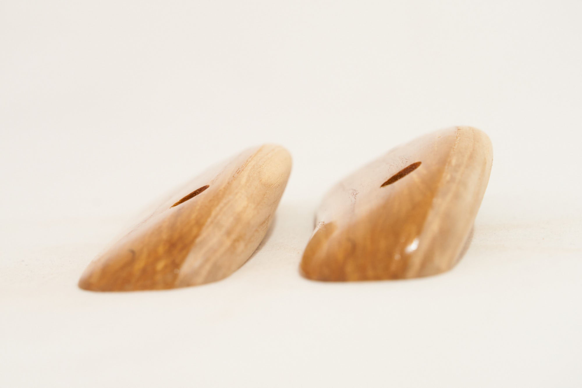 Exotic Edges 43 - Elm