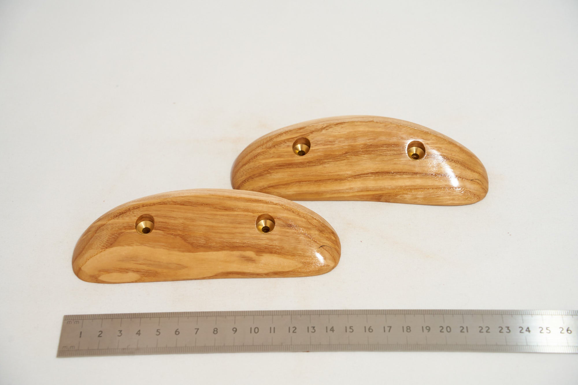 Exotic Edges 43 - Elm