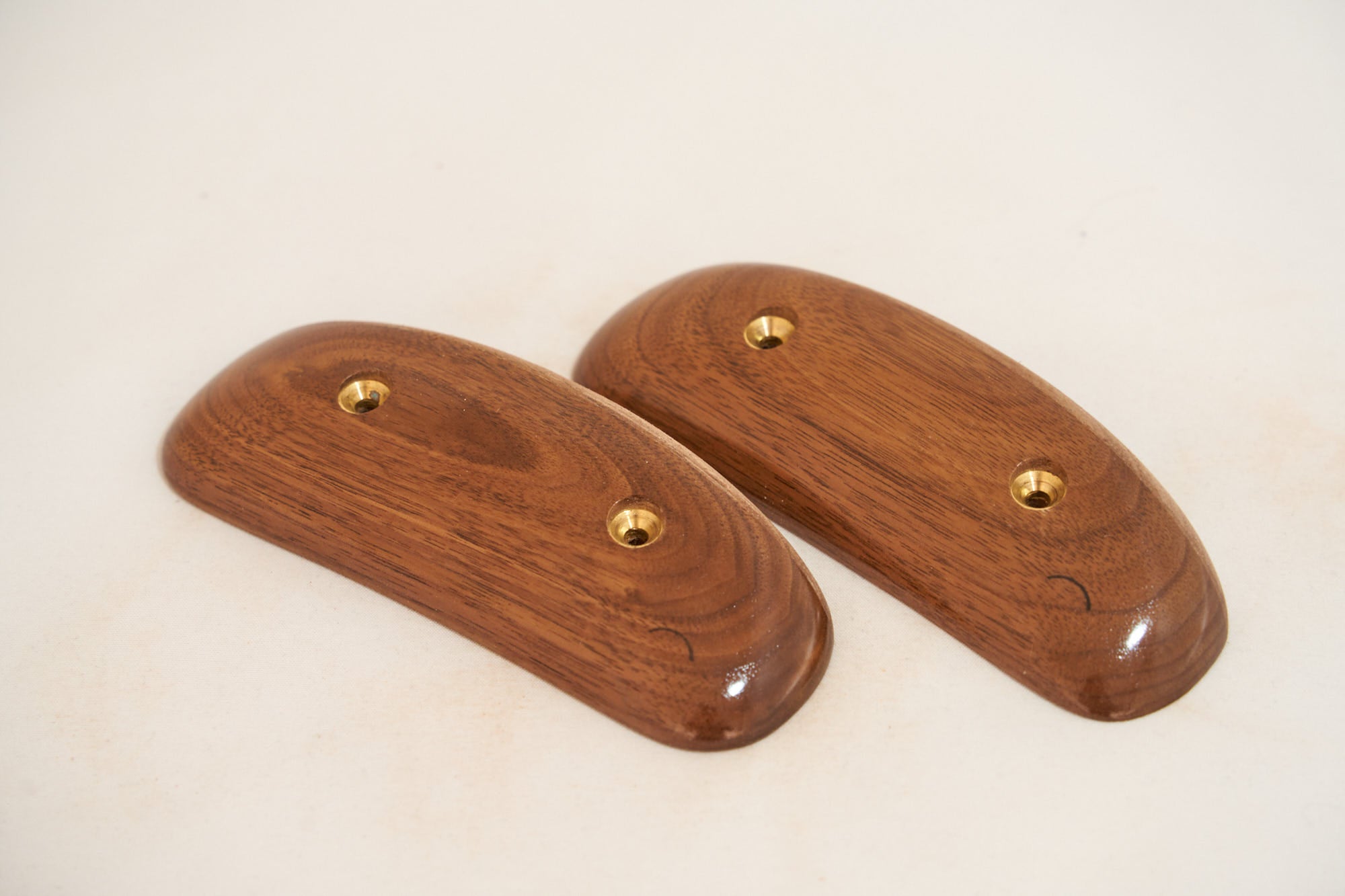 Exotic Edges 64 - Walnut